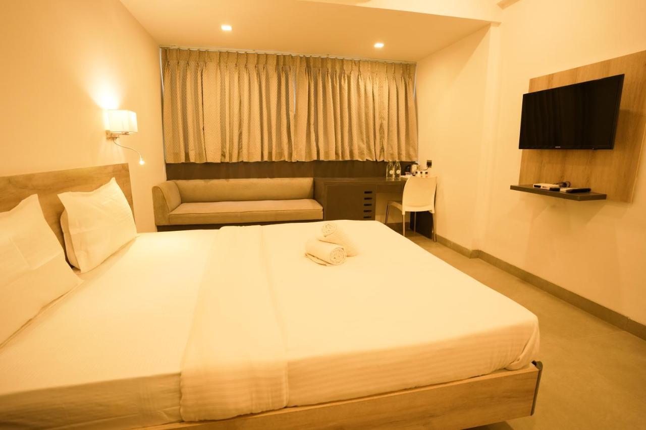 Hotel Coastal Pearl Railway Station
